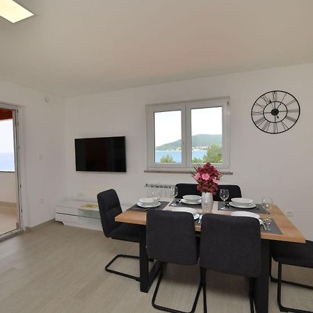 Apartments Villa Sofia Мартиншчіца Екстер'єр фото