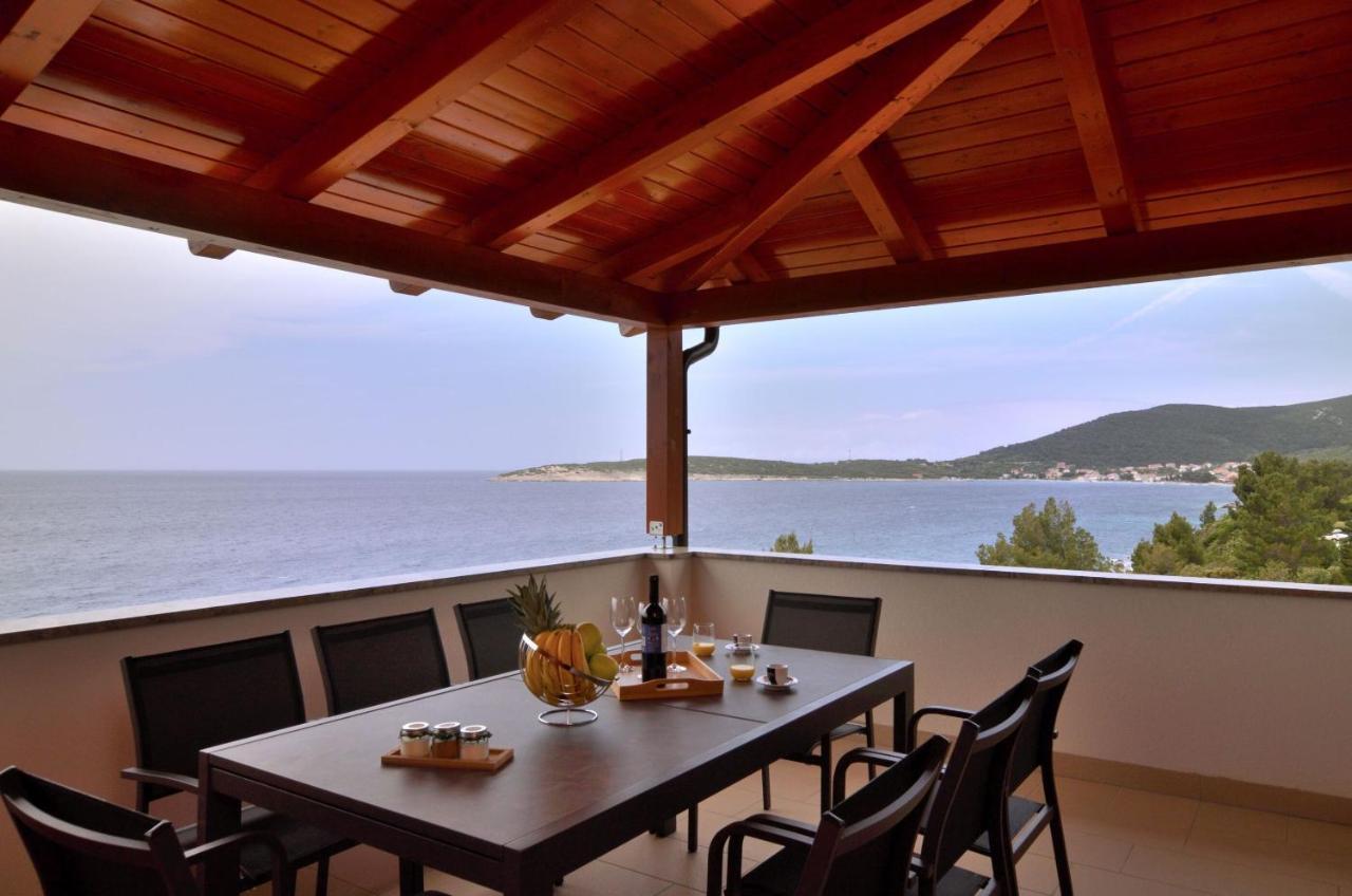 Apartments Villa Sofia Мартиншчіца Екстер'єр фото