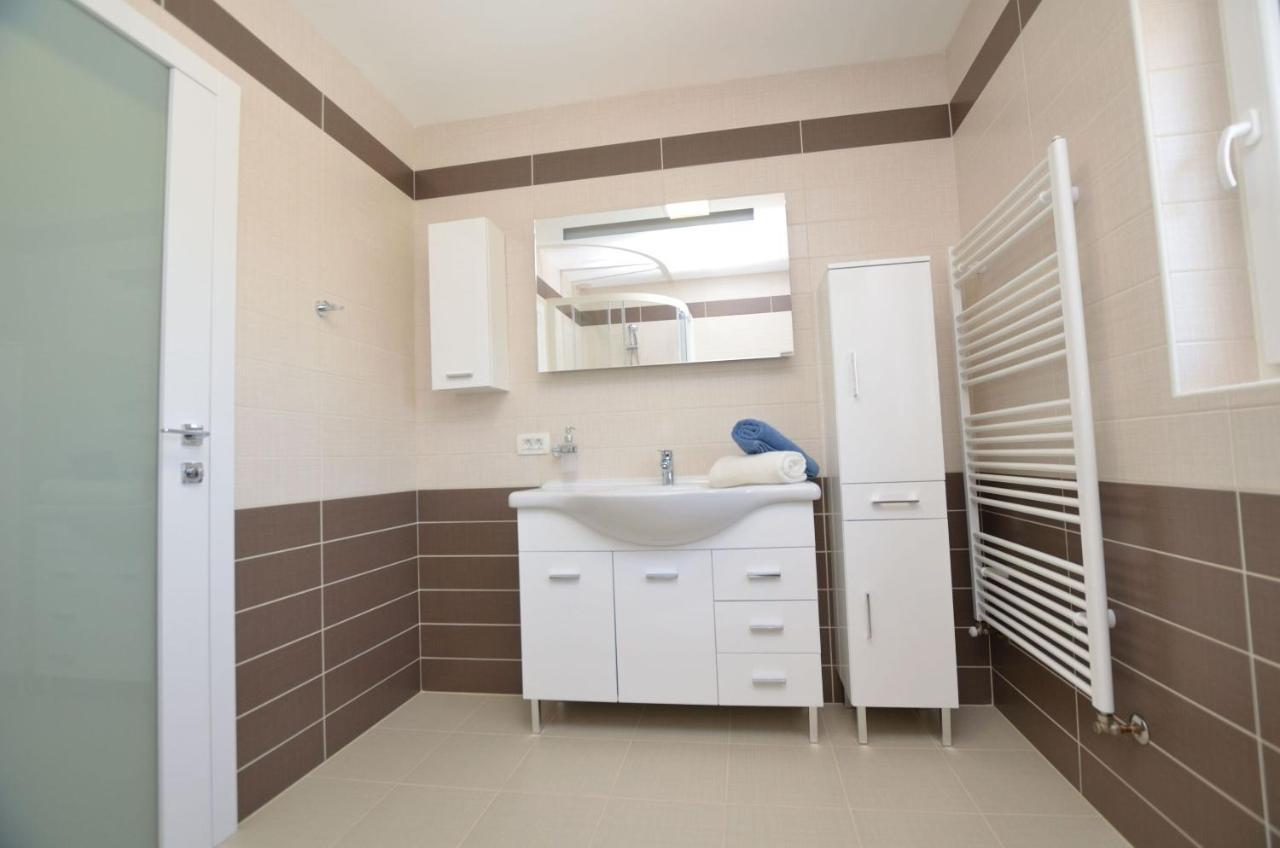 Apartments Villa Sofia Мартиншчіца Екстер'єр фото