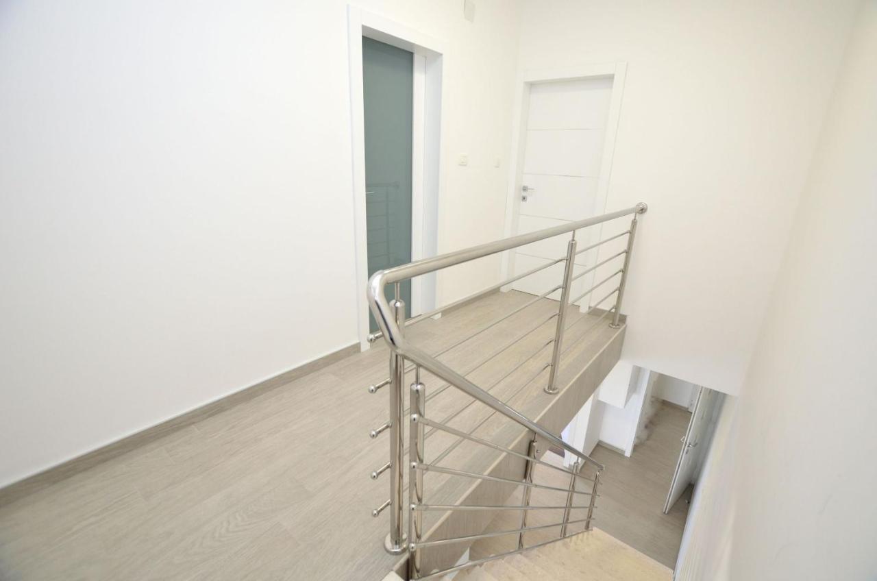 Apartments Villa Sofia Мартиншчіца Екстер'єр фото