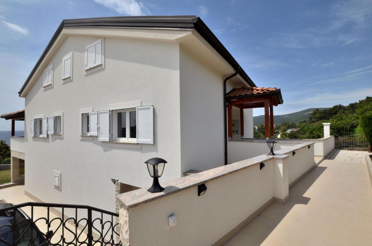 Apartments Villa Sofia Мартиншчіца Екстер'єр фото